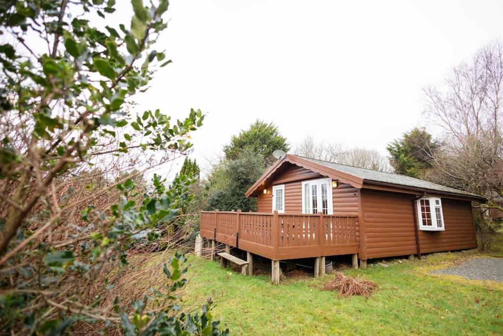 Cozy Norwegian Style Log Cabin In Rural Snowdonia - 2 Bedrooms & Parking By Seren Short Stays Ffestiniog 外观 照片